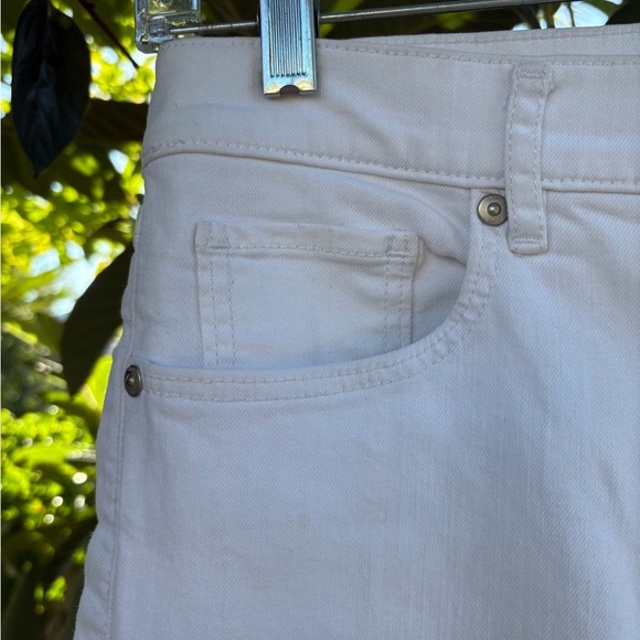 LOFT Women’s White High Waist Denim Crop Frayed Skinny Jeans | Size 8 - Picture 3 of 7